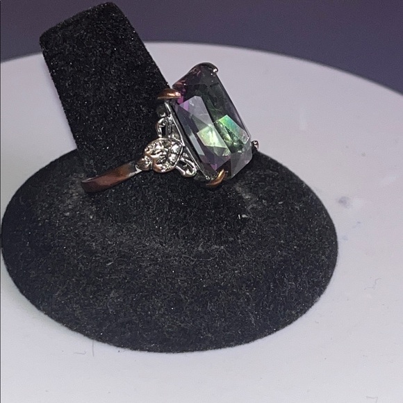 Silver tone Ring with Multicolor Gemstone - Picture 3 of 13